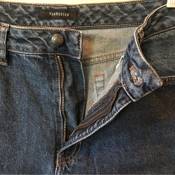 Van Heusen Classic Fit Blue Jeans Size 34 x 32 - Picture 6 of 12